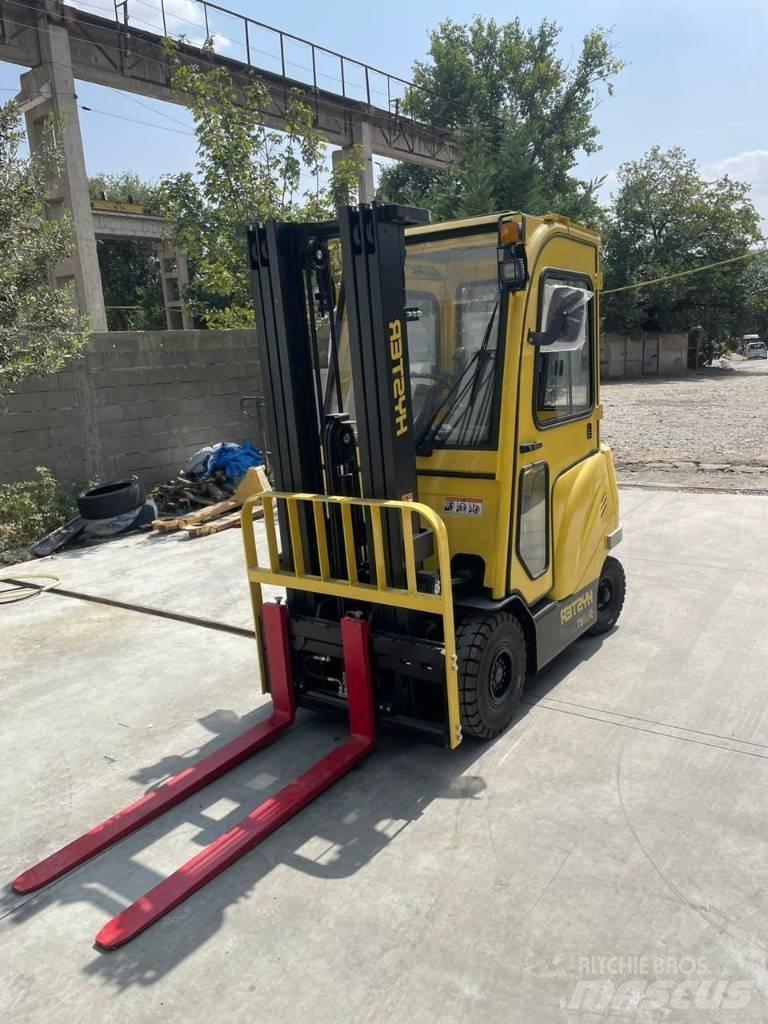 Hyster J1.5UT Electric forklift trucks