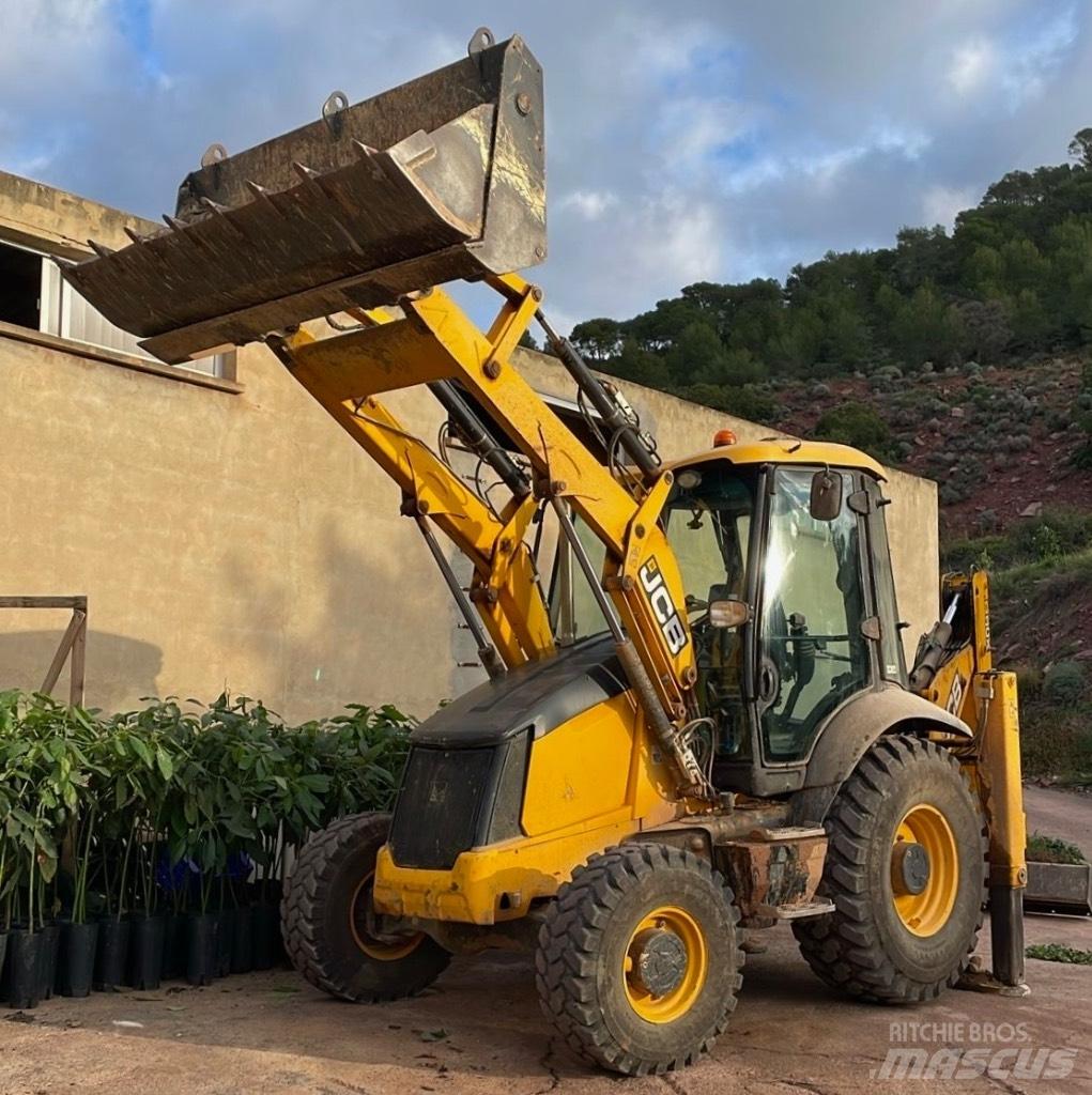 JCB 3 CX TLB's