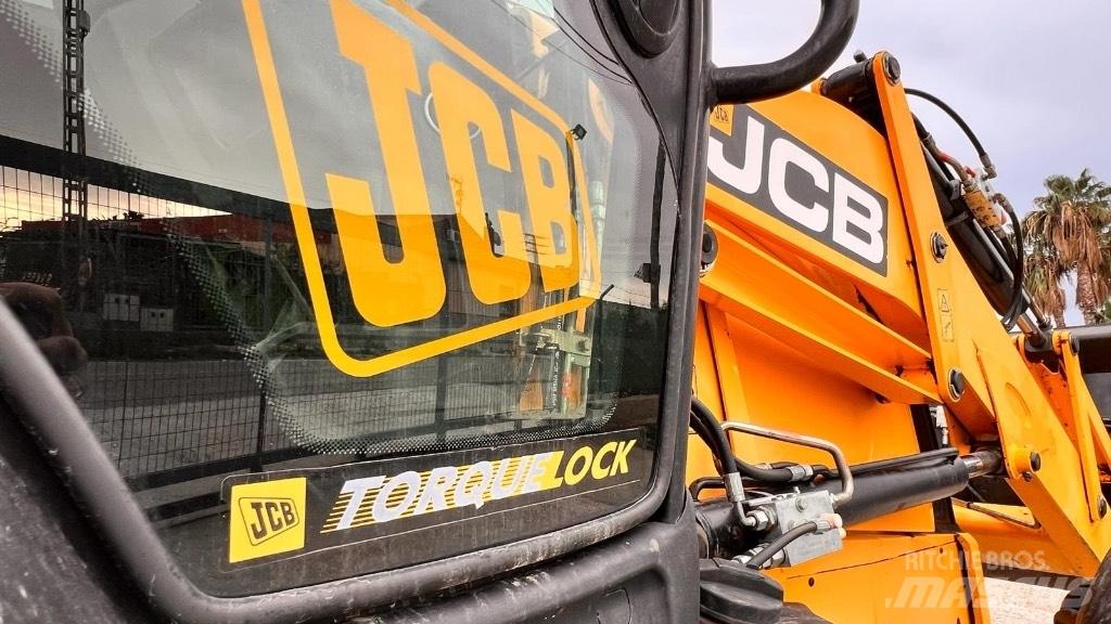 JCB 3 CX TLB's