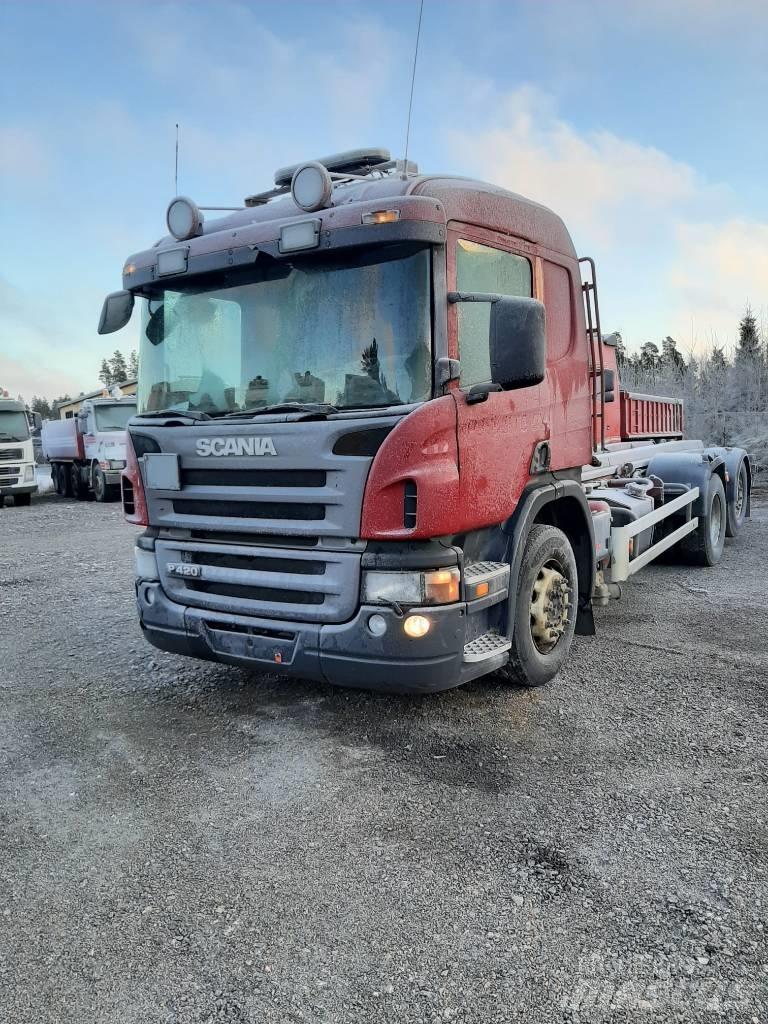 Scania P 420 Containerframe/Skiploader trucks