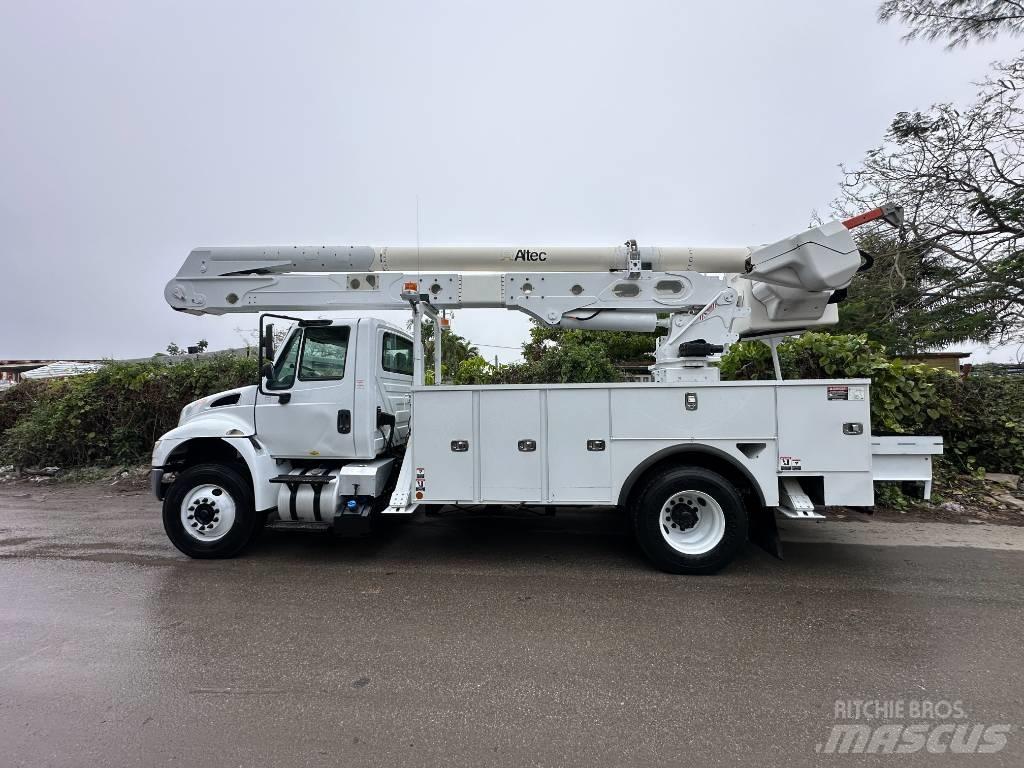 International 4300 Truck mounted aerial platforms