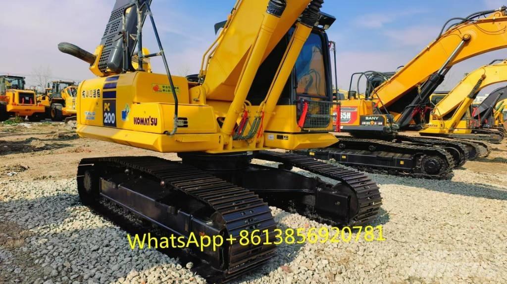 Komatsu PC 200-8 Midi excavators  7t - 12t