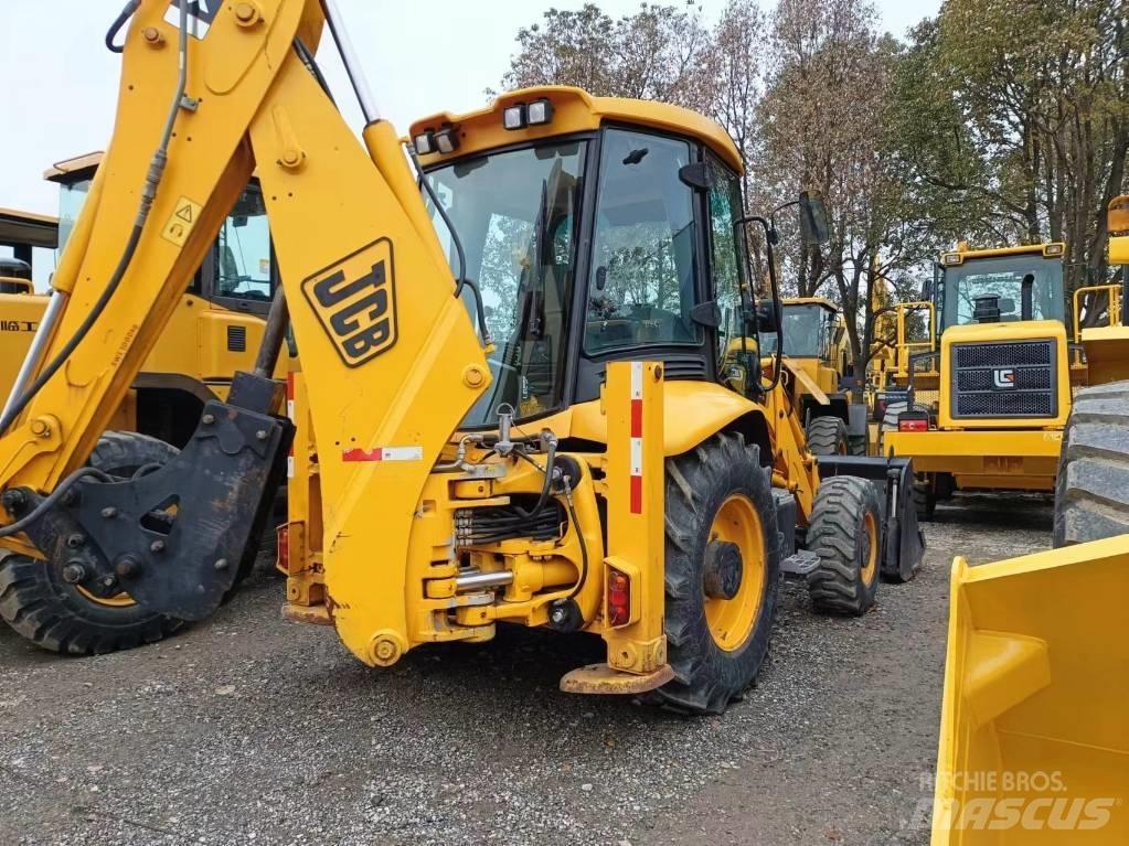 JCB 3 CX TLB's