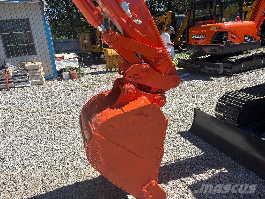 Hitachi ZX 70 Mini excavators < 7t