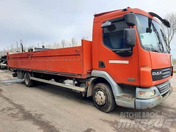 DAF LF45.220 Flatbed/Dropside trucks