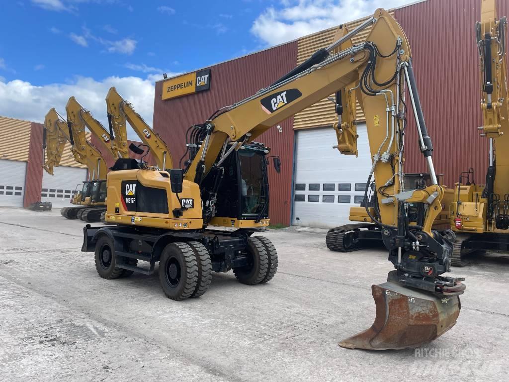 CAT M317F Wheeled excavators