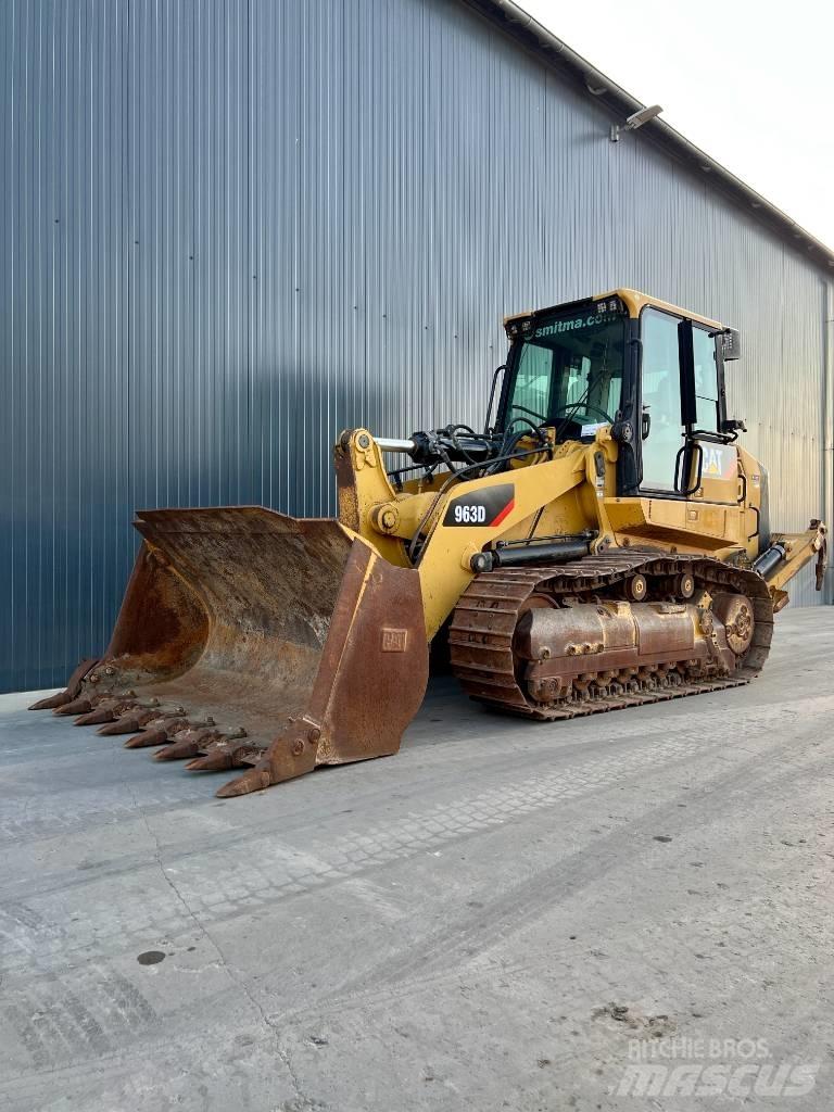 CAT 963D Crawler FEL's