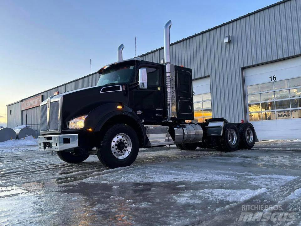 Kenworth T 880 Truck Tractor Units