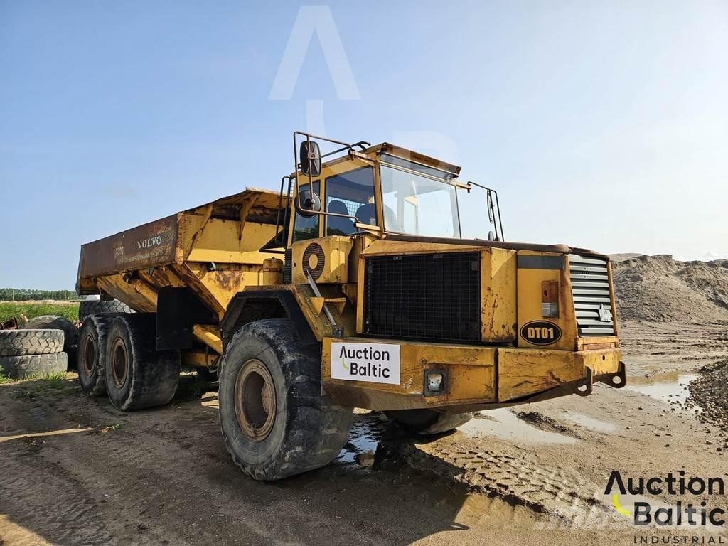 Volvo A30 Articulated Haulers