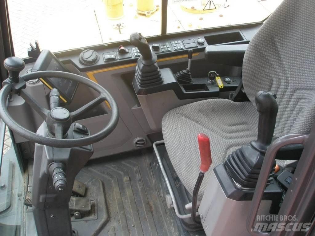 Volvo EW60E Mini excavators < 7t