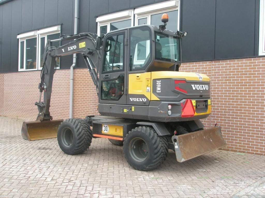 Volvo EW60E Mini excavators < 7t