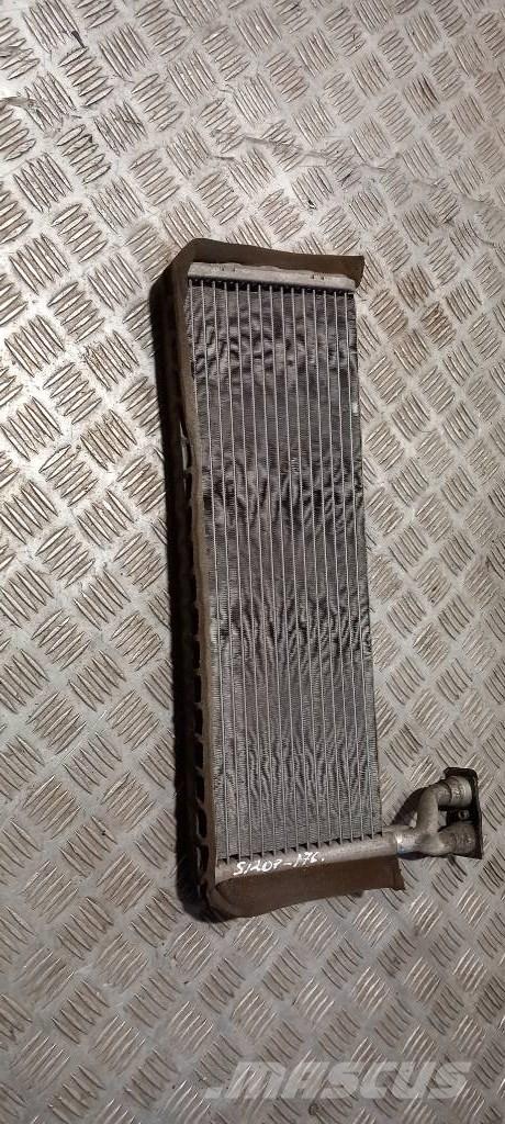 Scania 94 D.    1437263 Radiators
