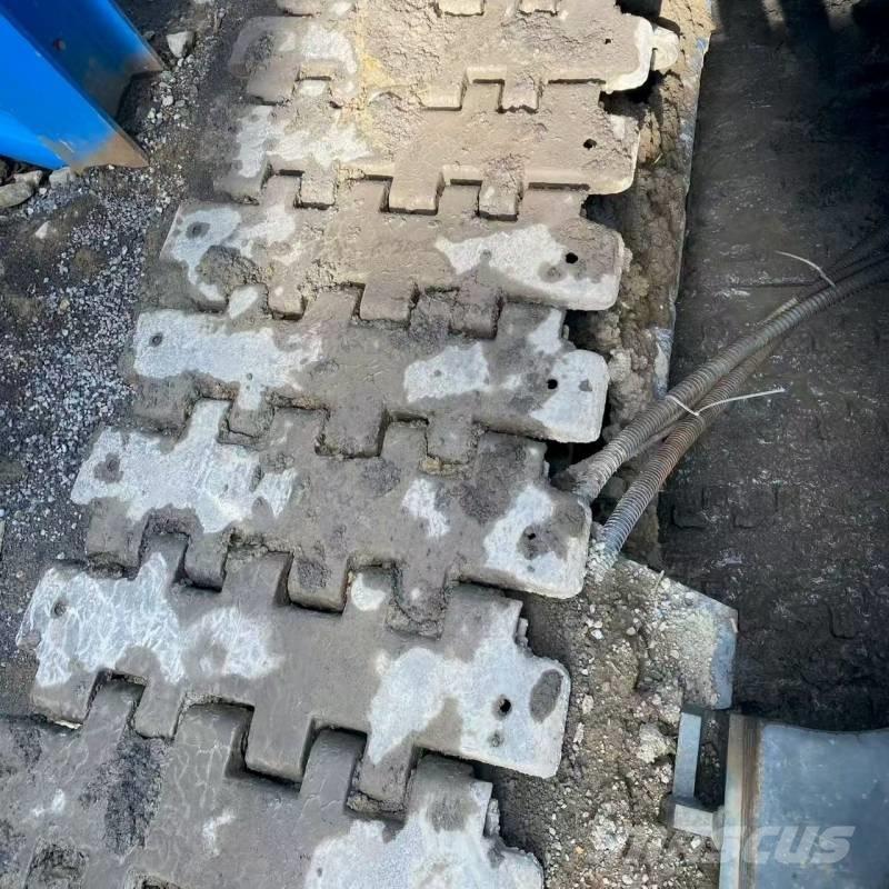 Kobelco 7200 Tracked cranes