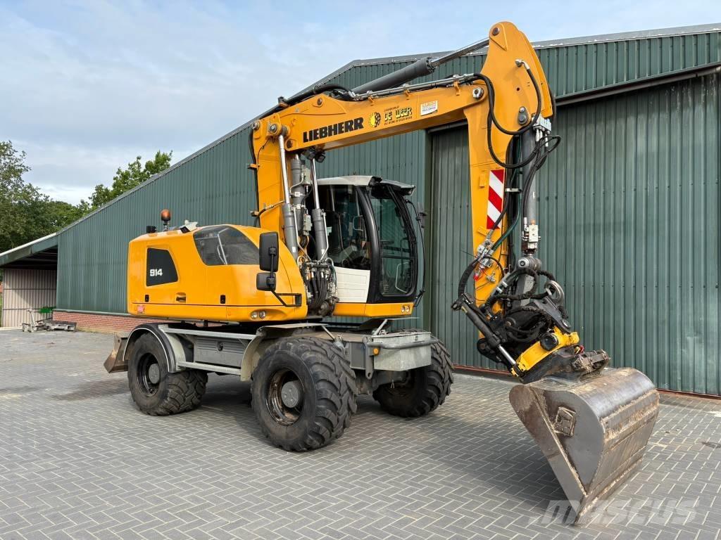 Liebherr A914 Wheeled excavators