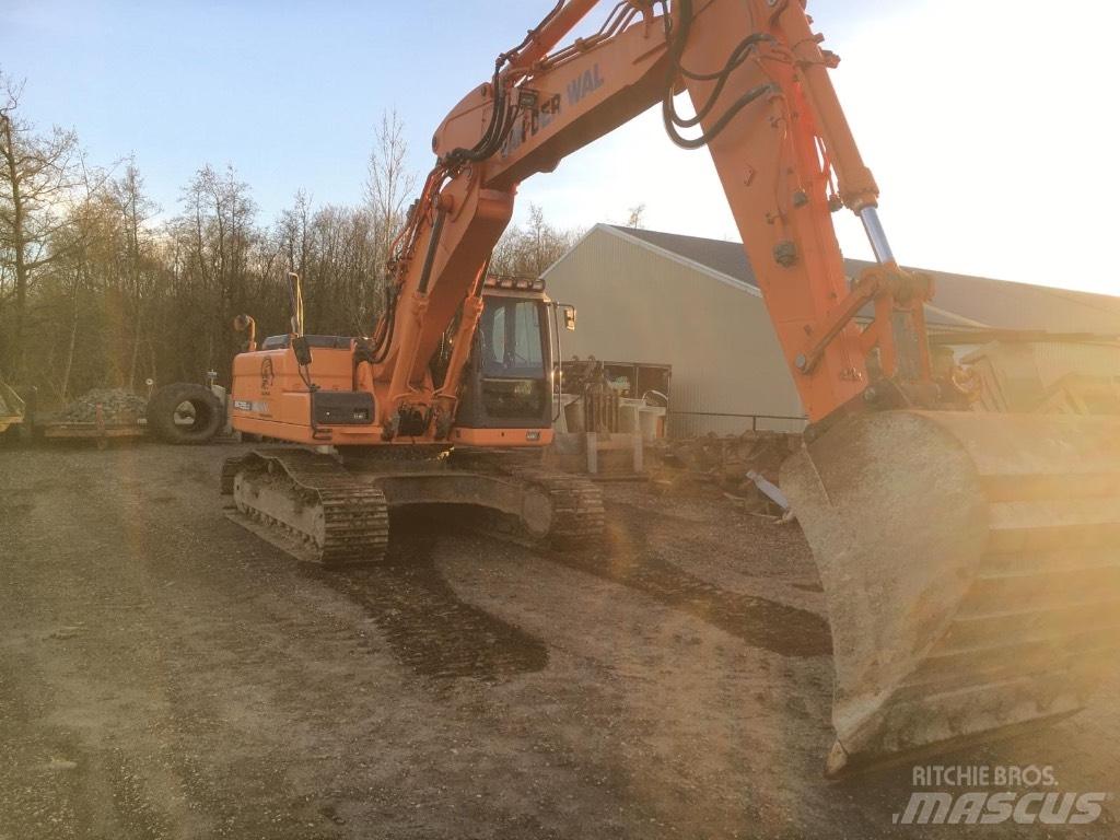Doosan DX 255 LC Crawler excavators