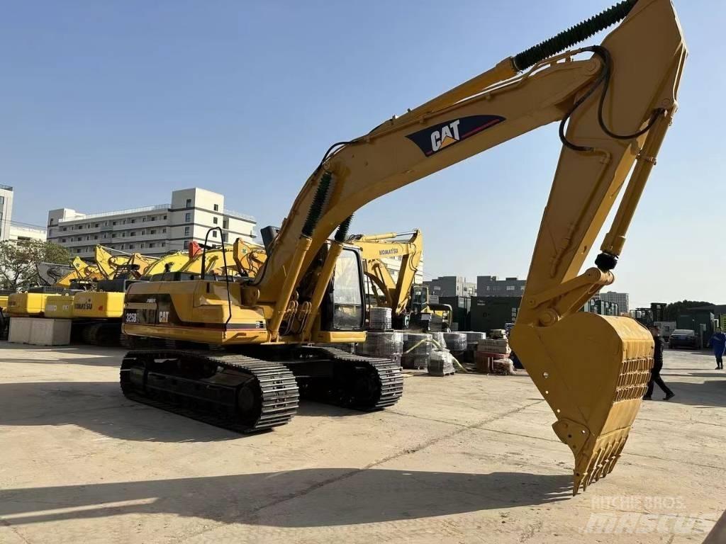 CAT 325 B L Crawler excavators