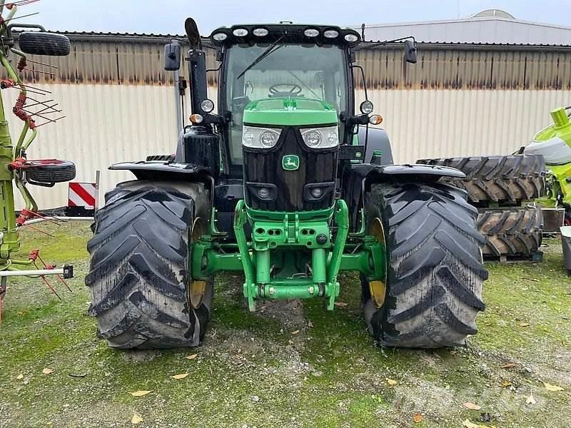 John Deere 6195 R Tractors