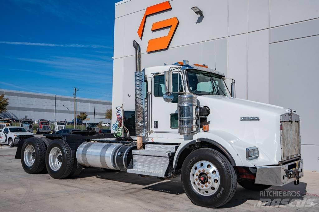 Kenworth T 800 Truck Tractor Units