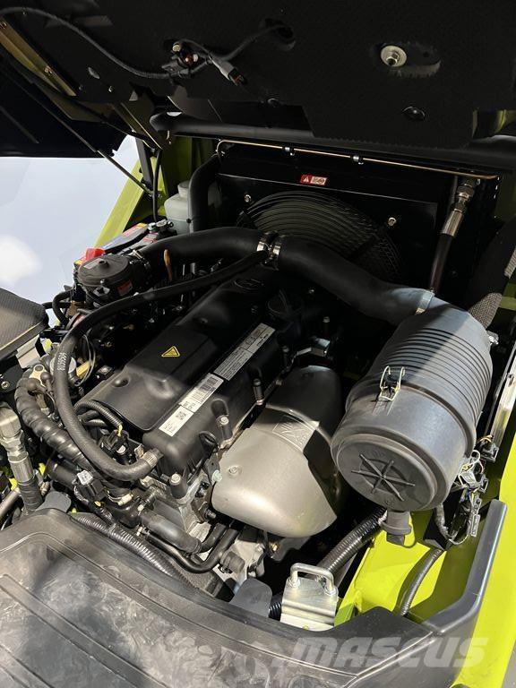 Clark S25L LPG trucks