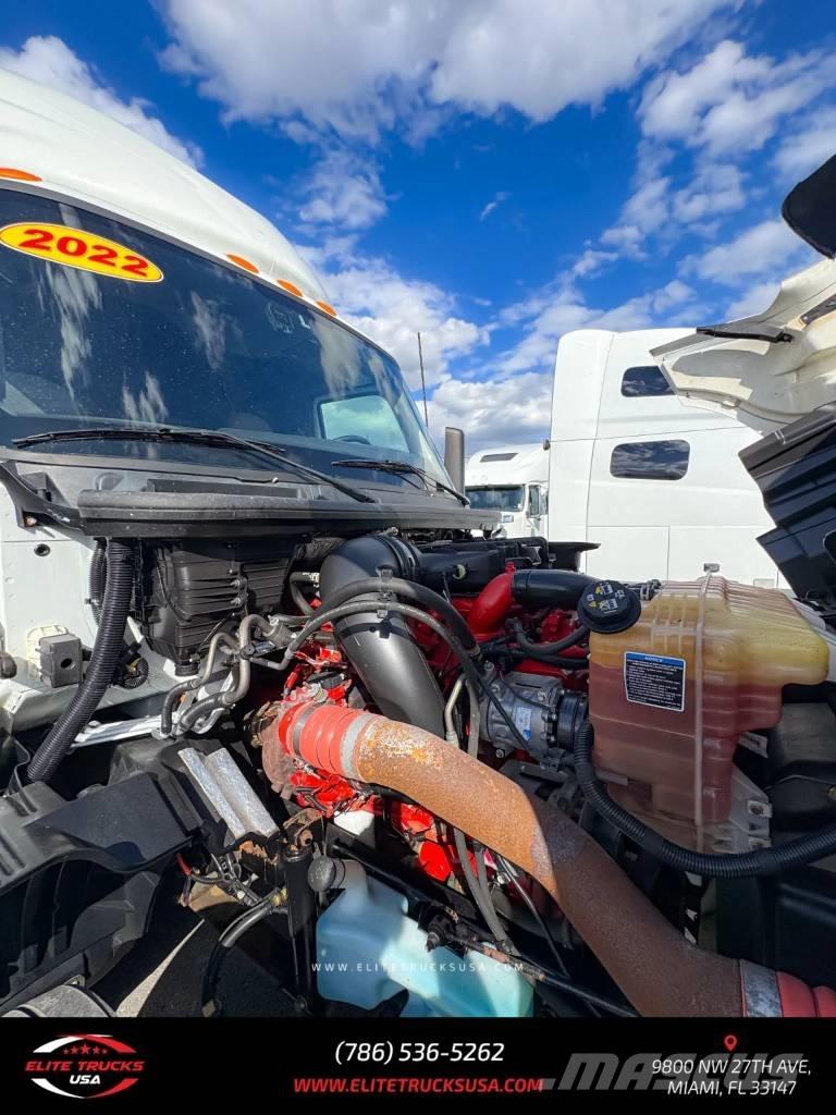 International LT Truck Tractor Units