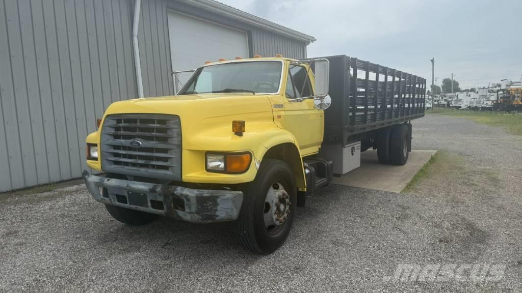 Ford F 700 Flatbed/Dropside trucks
