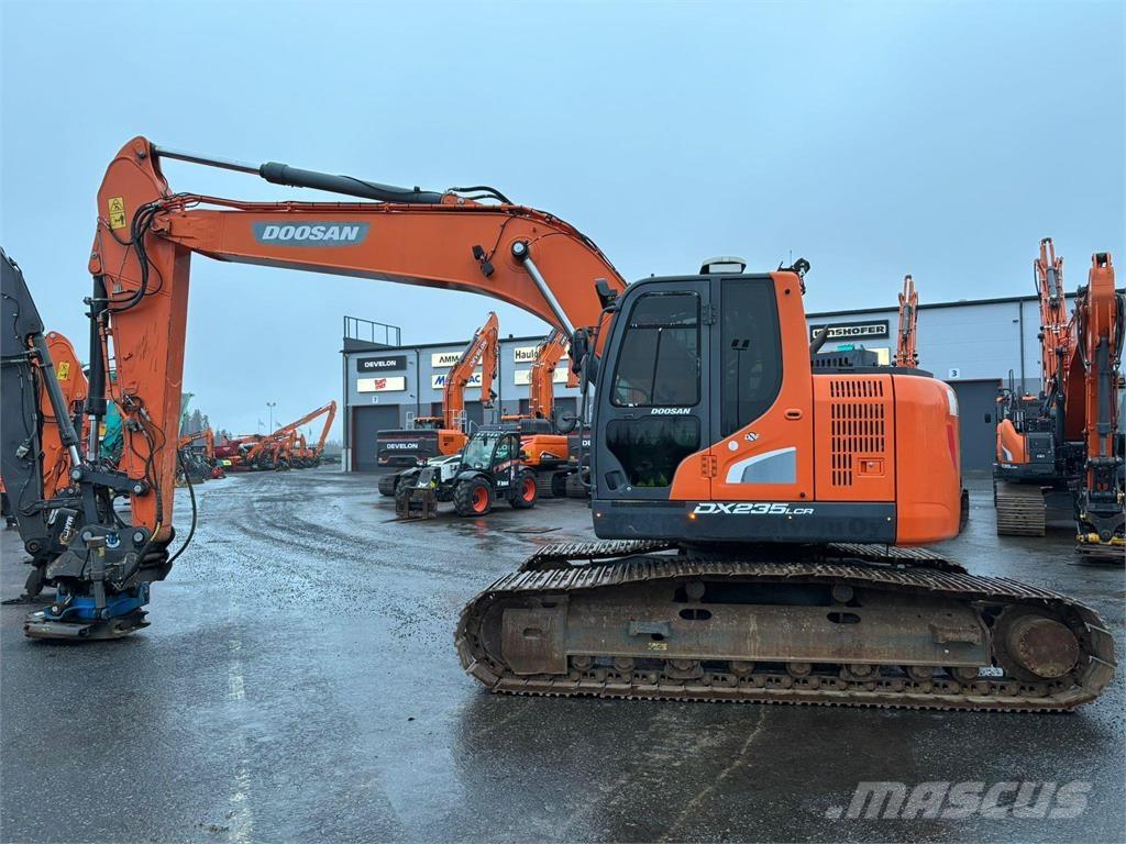 Doosan DX235LCR-5 Crawler excavators