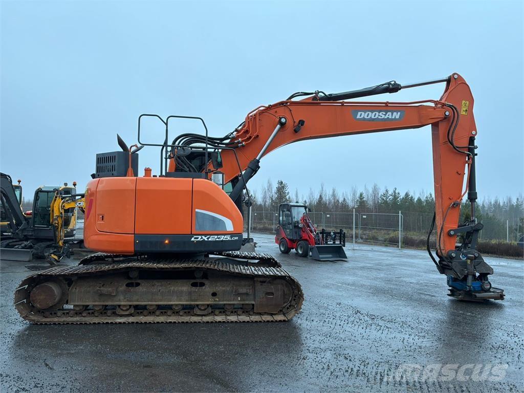 Doosan DX235LCR-5 Crawler excavators