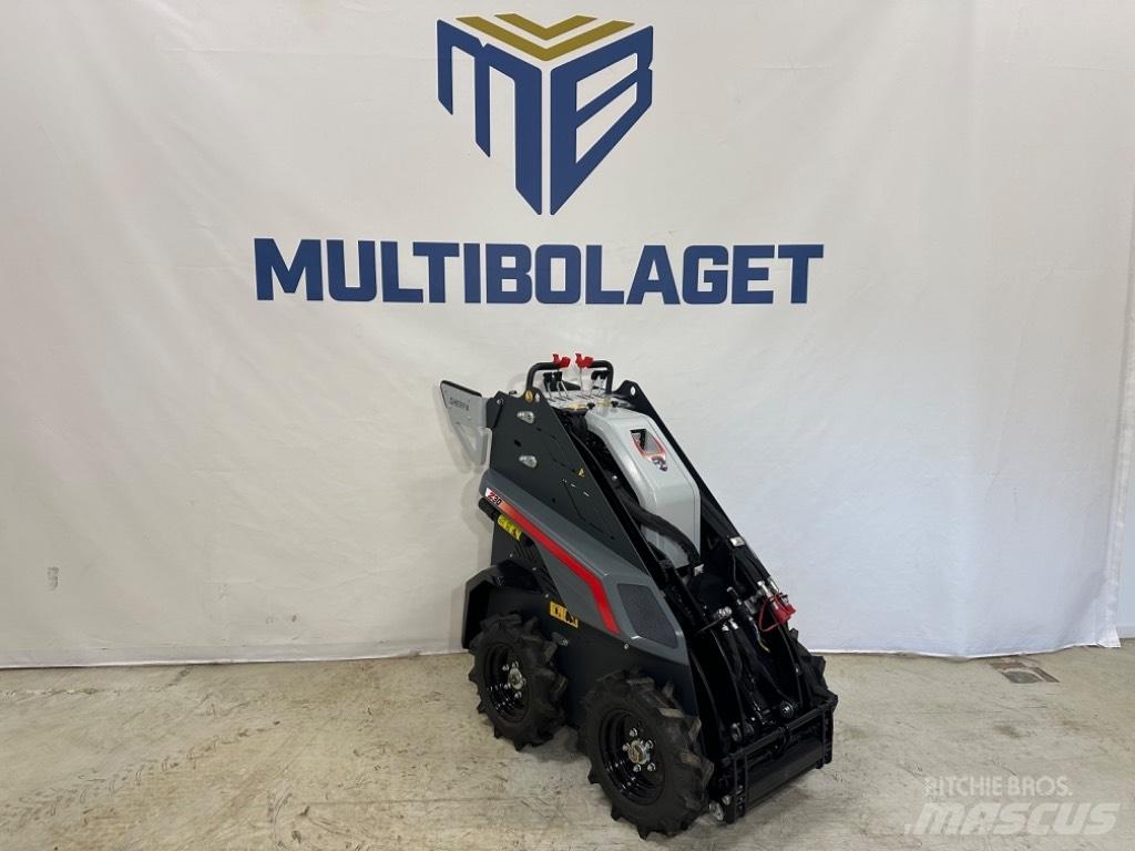 Sherpa Z30 Demo Multi purpose loaders