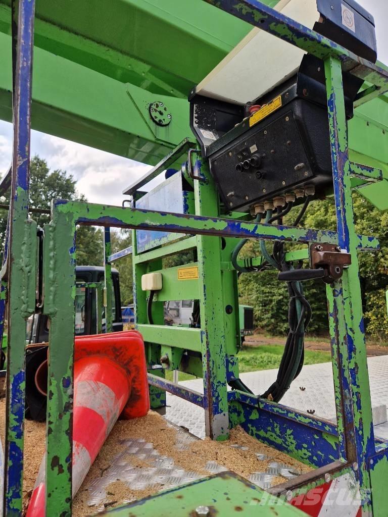 Mercedes-Benz 1824 Truck mounted aerial platforms