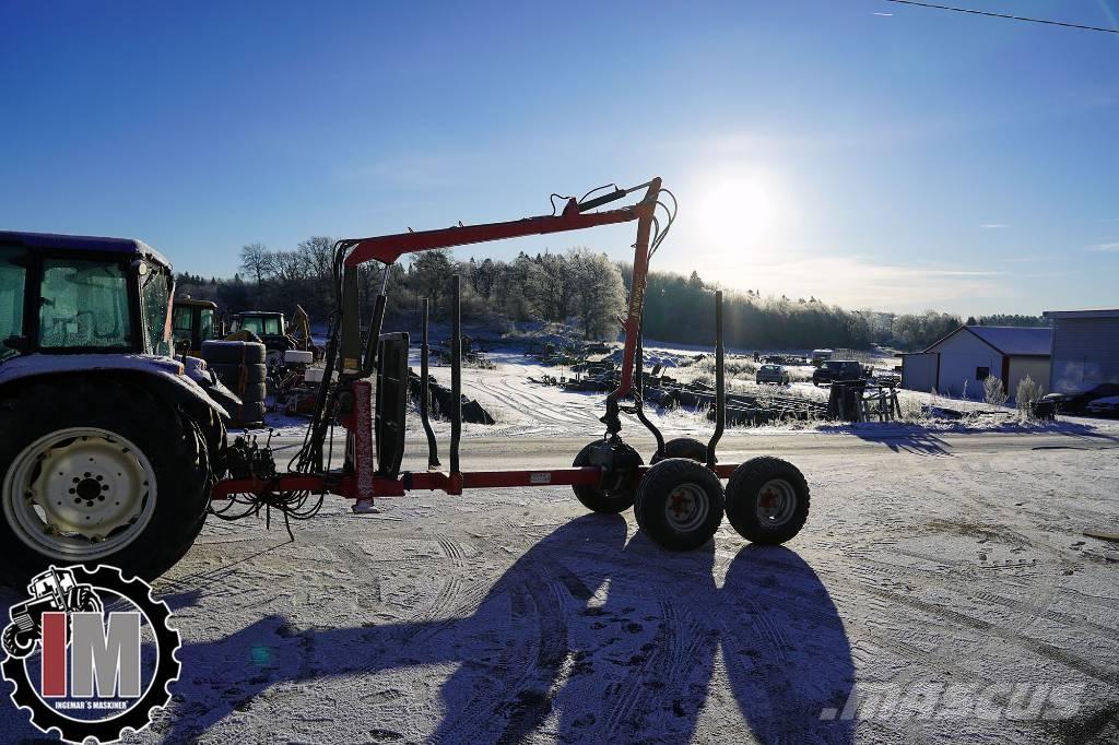 Patu 65/75 - Skogsvagn Forest trailers