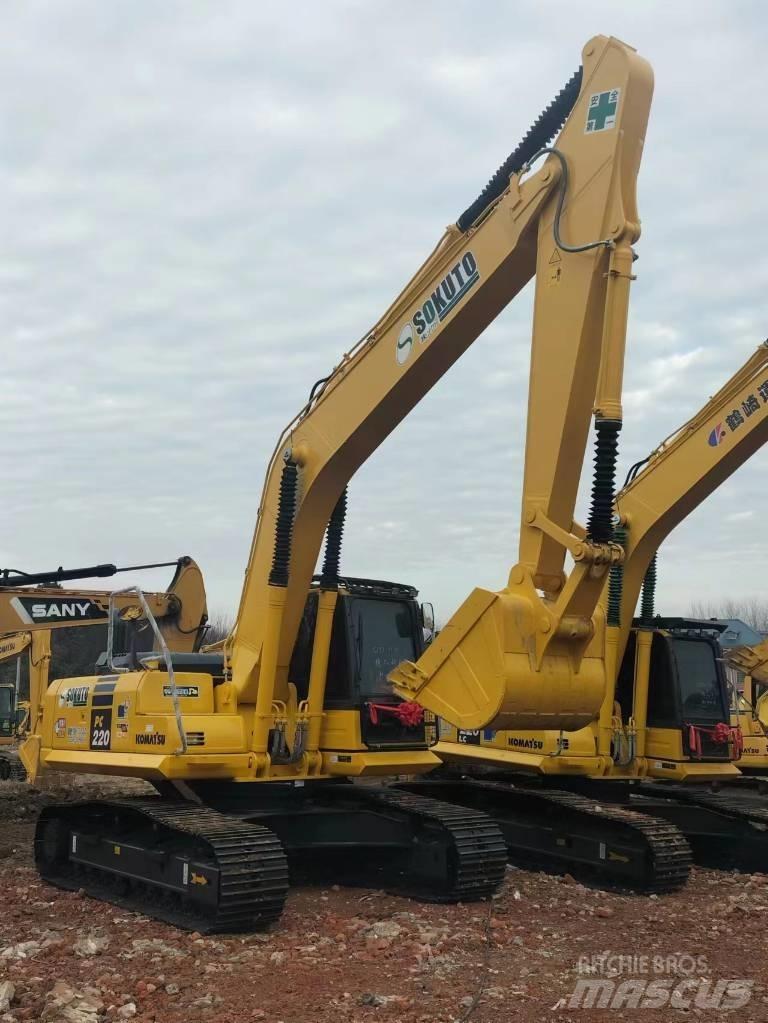 Komatsu PC 200-8 Crawler excavators