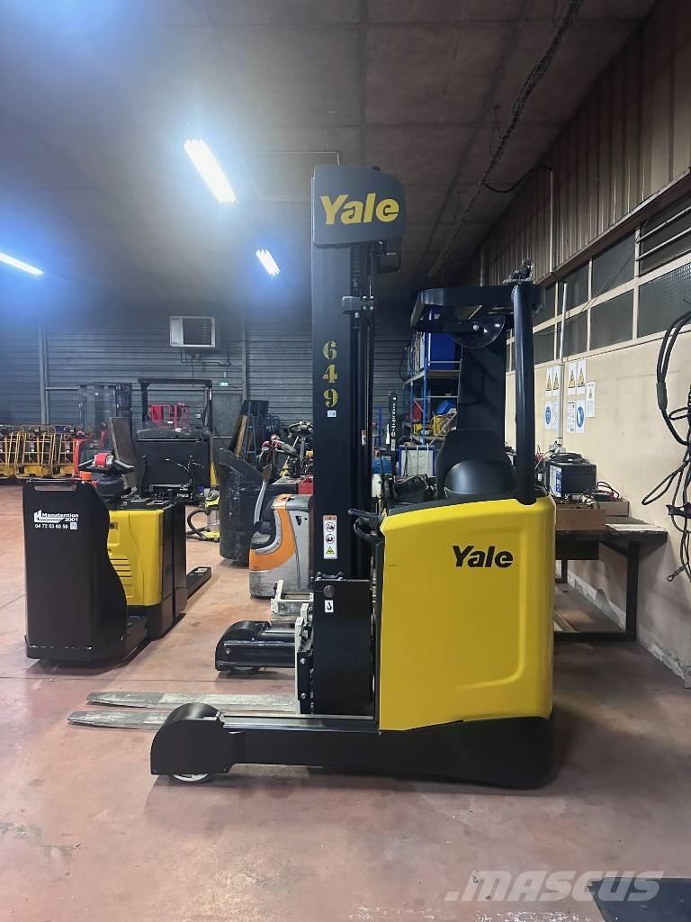 Yale MR 14 Reach truck