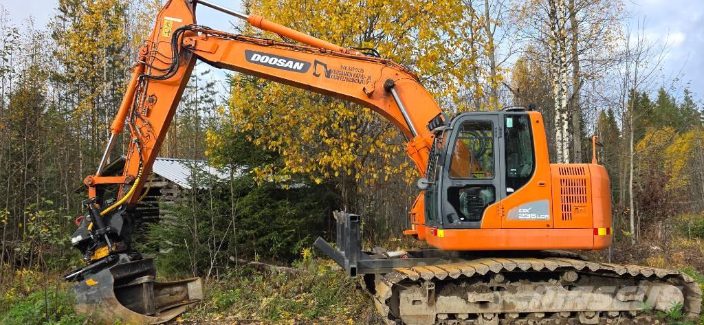Doosan DX 235 LCR Crawler excavators