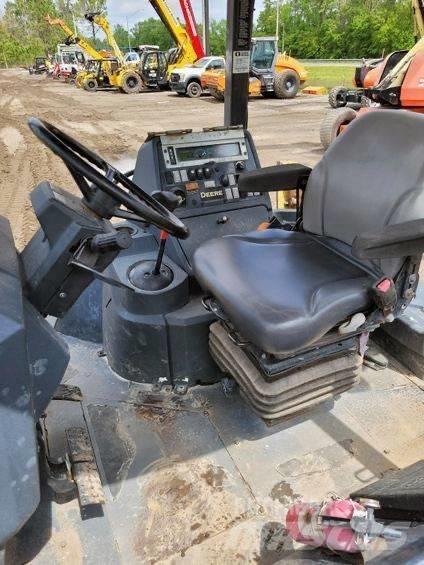 DEERE 310 L TLB's