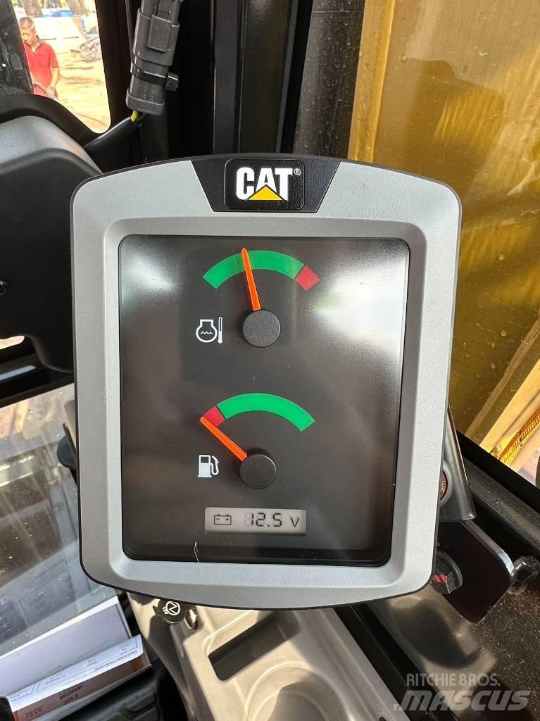 CAT 2024 CAT 305.5 Mini excavators < 7t