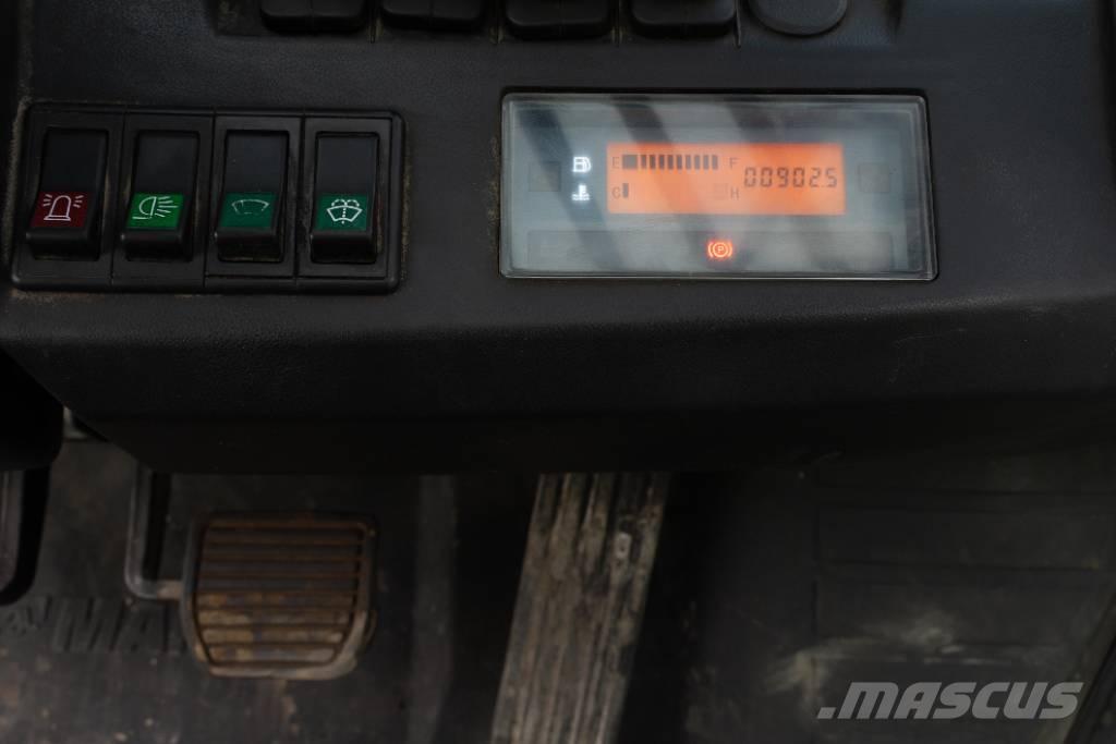 Manitou MI 25 D Diesel trucks