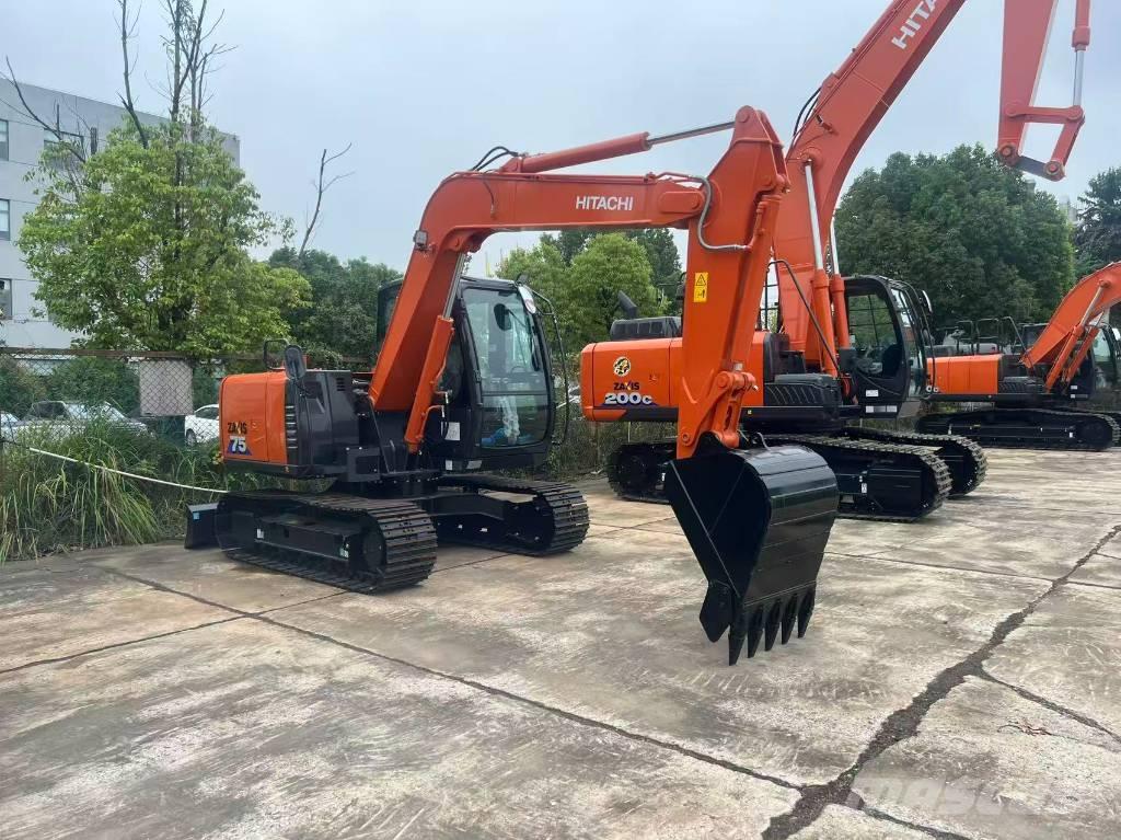 Hitachi ZX 75 Midi excavators  7t - 12t
