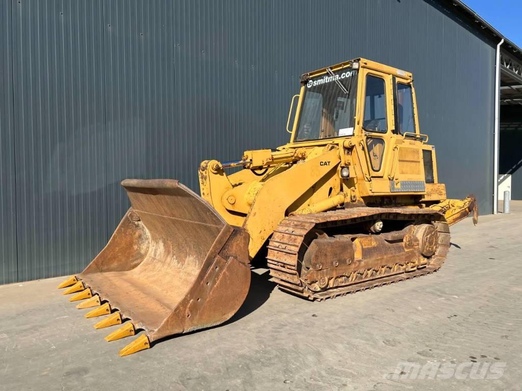 CAT 953 - Ripper Crawler FEL's