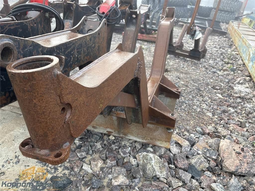 Valmet 890 Other components