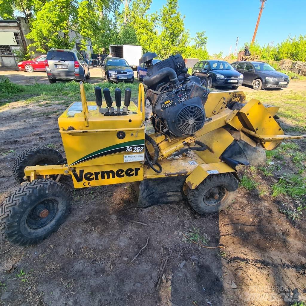 Vermeer SC252 Stump grinders