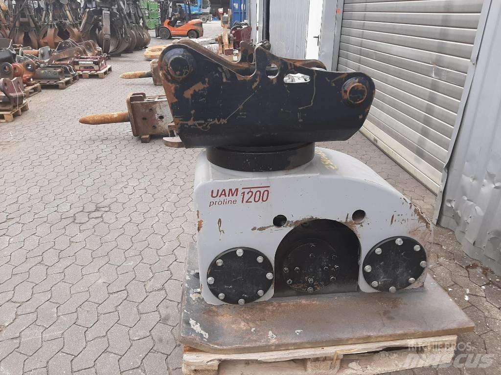  UAM HD1200 Vibrator compactors
