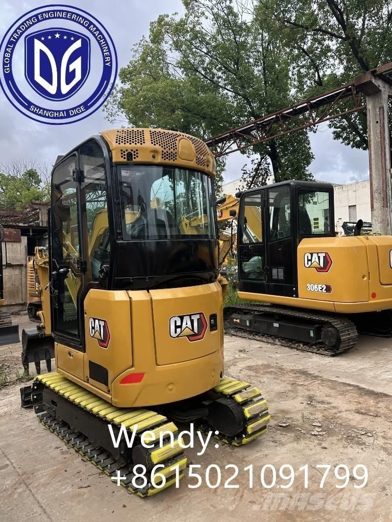 CAT 302 Mini excavators < 7t