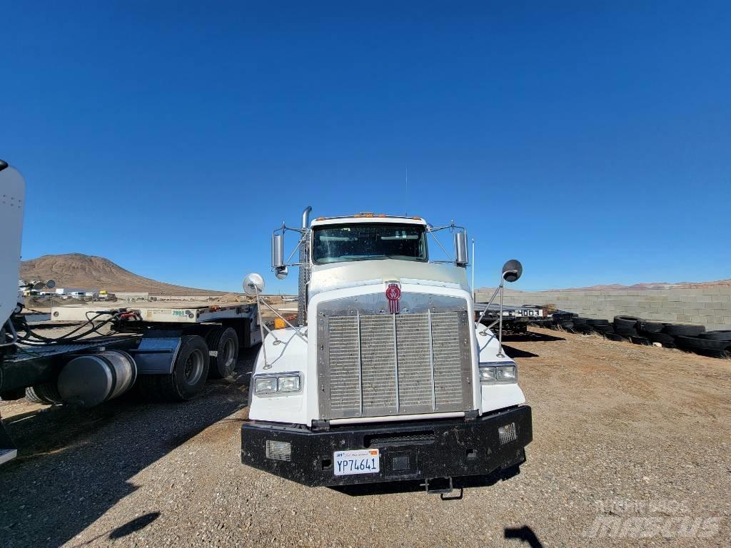 Kenworth T 800 Truck Tractor Units