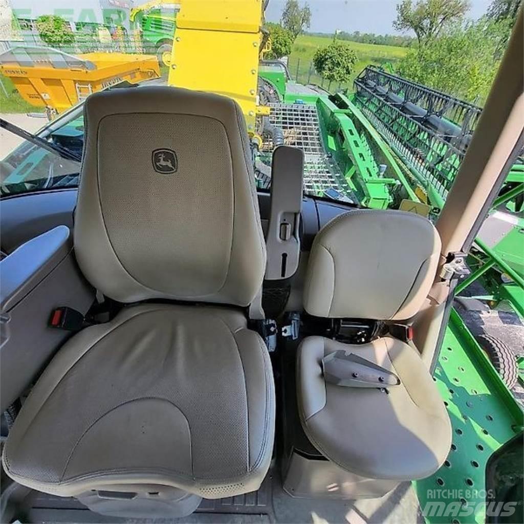 John Deere 9800 Self-propelled foragers