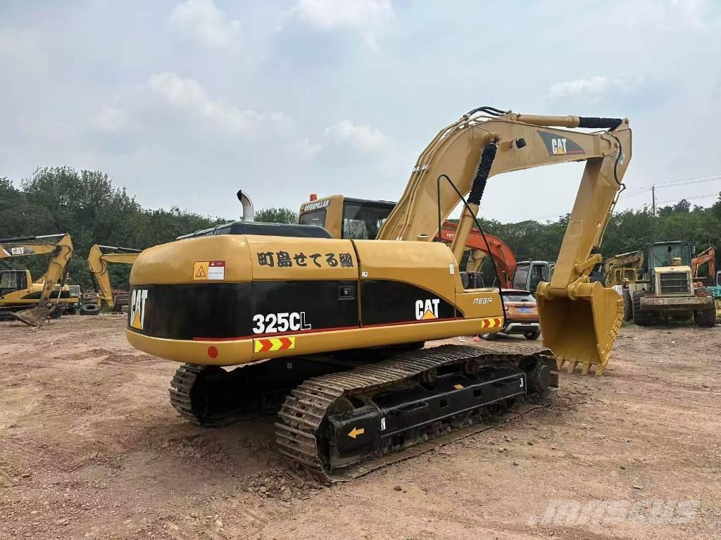 CAT 325CL Crawler excavators