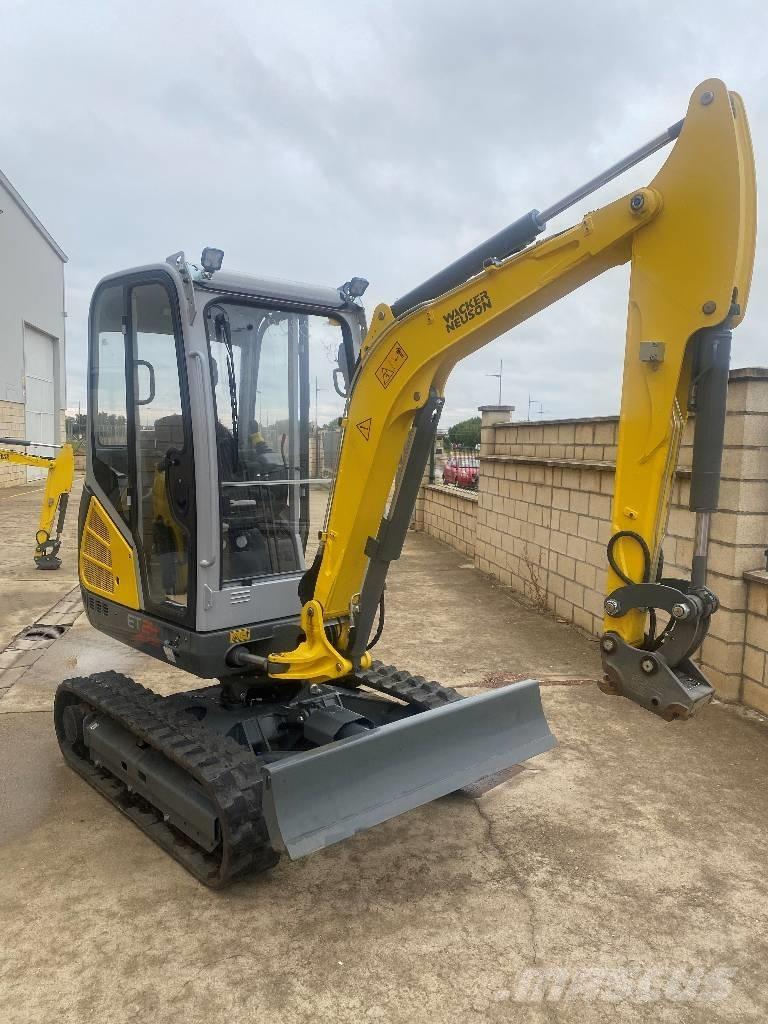 Wacker Neuson ET 24 Mini excavators < 7t