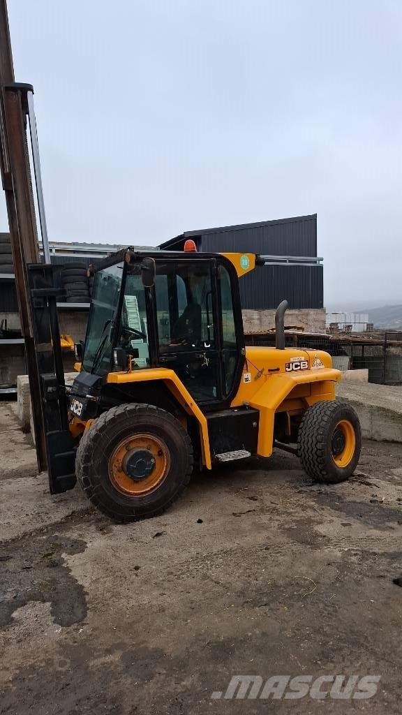 JCB 930 Rough terrain truck