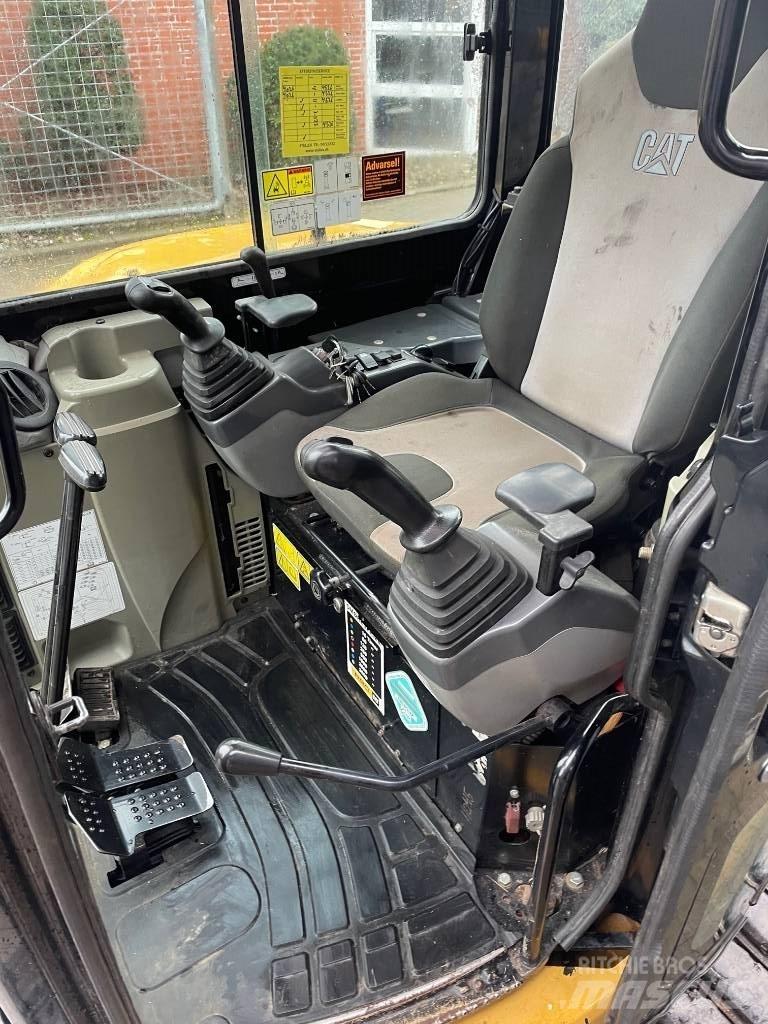 CAT 305D Mini excavators < 7t
