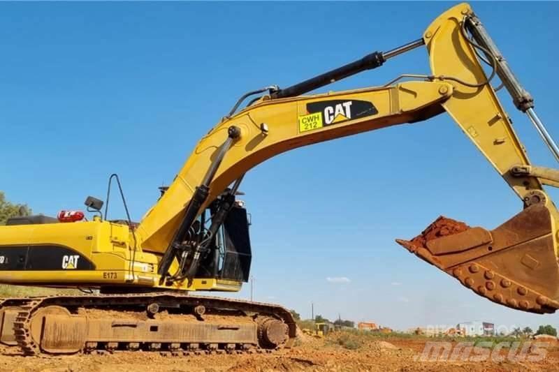 CAT 336D Mini excavators < 7t