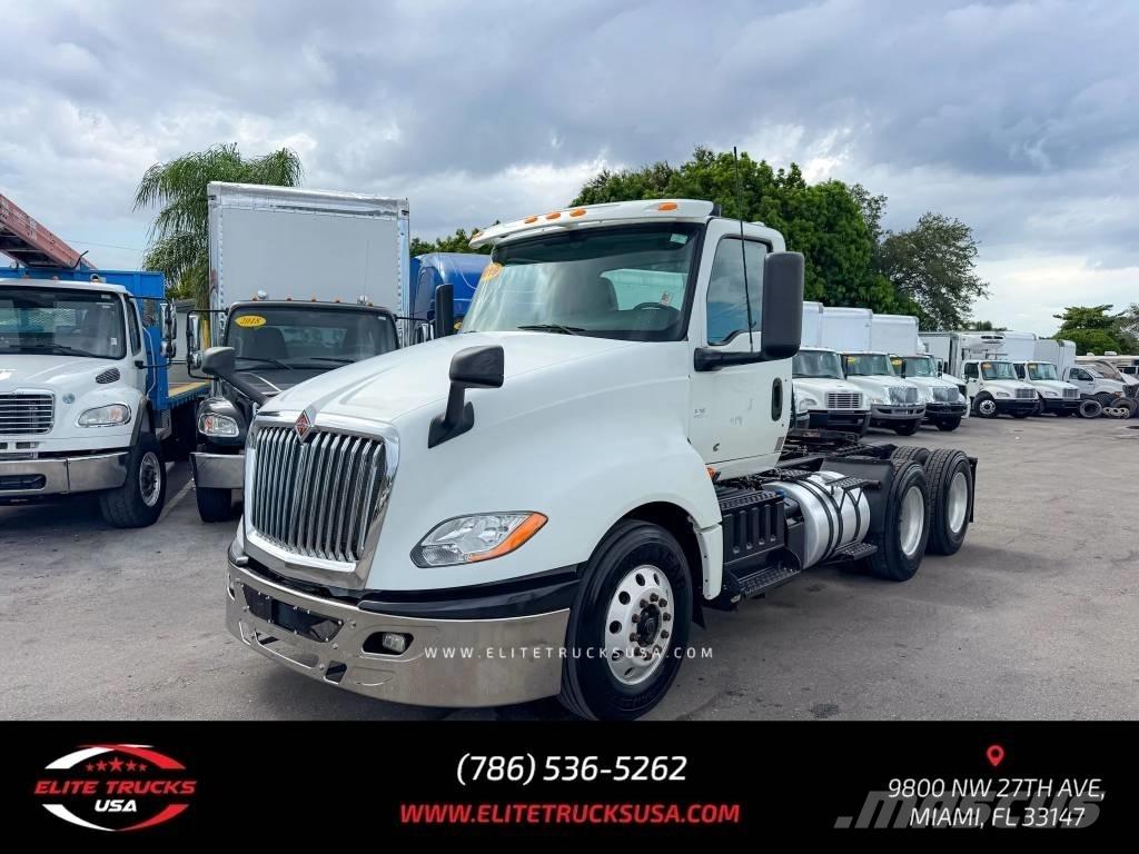 International LT Truck Tractor Units